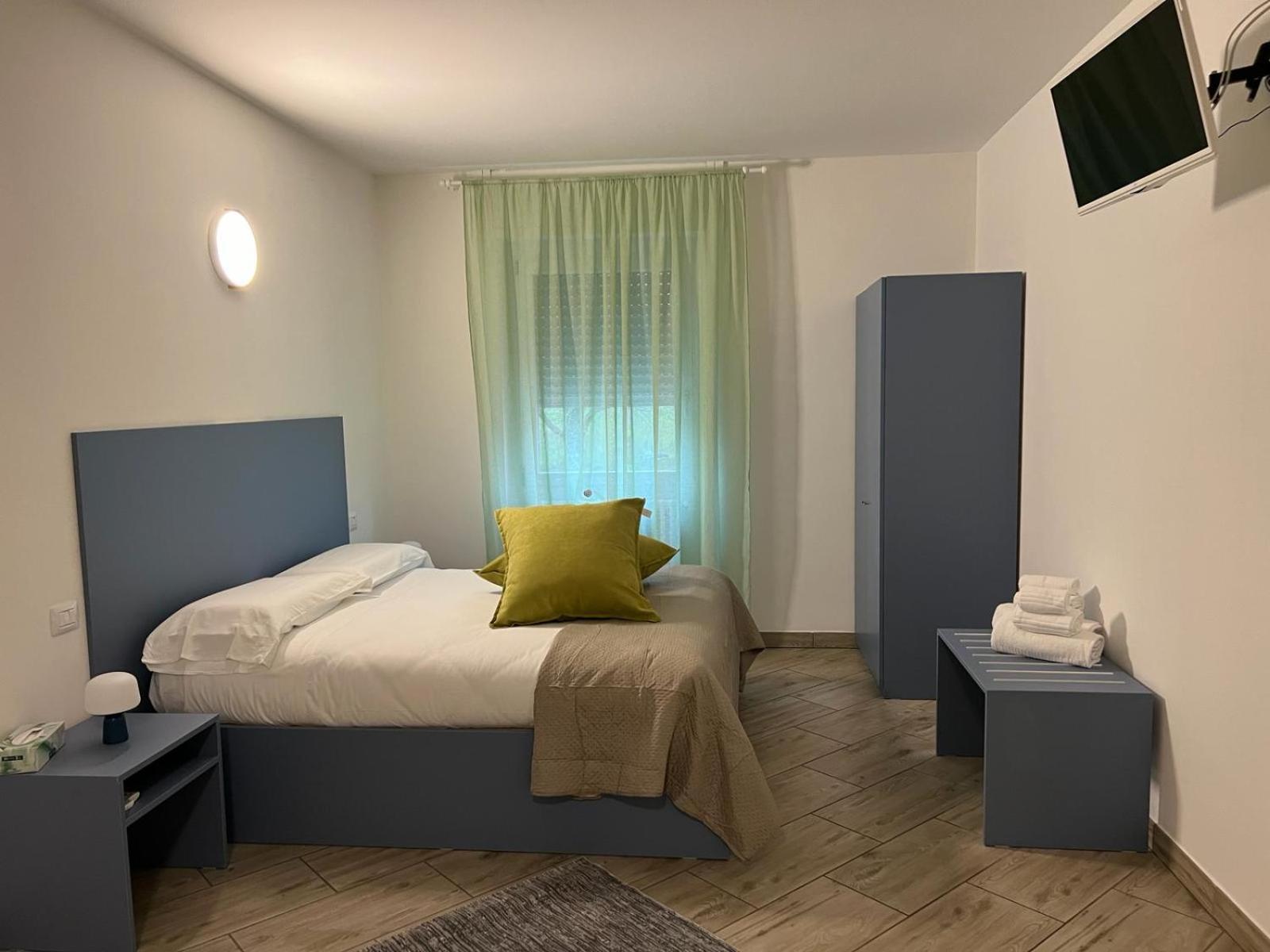 מלון לונאטו I Colli Del Garda מראה חיצוני תמונה