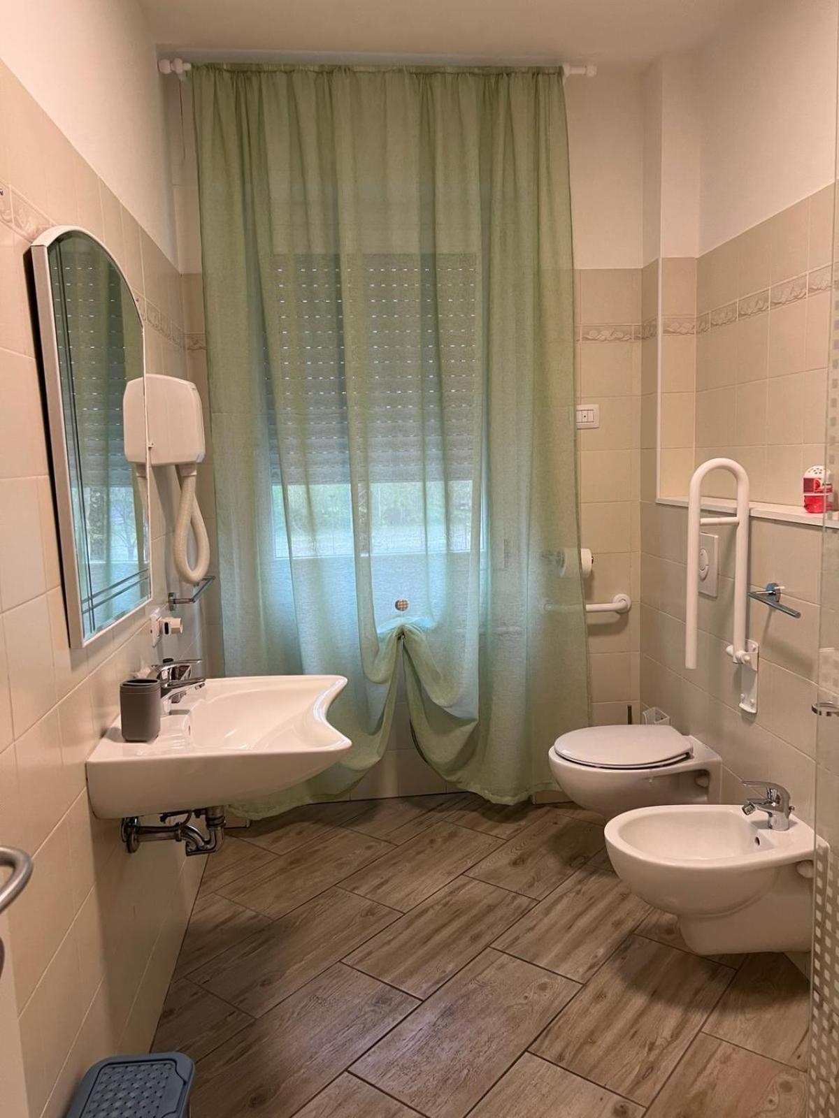 מלון לונאטו I Colli Del Garda מראה חיצוני תמונה